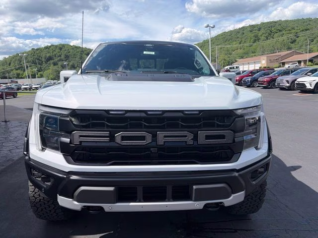 2025 White Metallic Ford F-150 Raptor 4X4 Truck