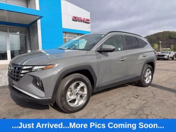 2024 Gray Hyundai Tucson SEL AWD SUV