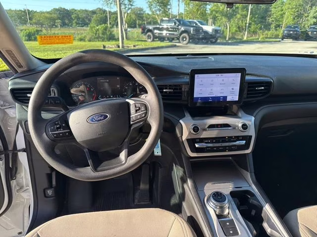 2021 Oxford White Ford Explorer RWD SUV