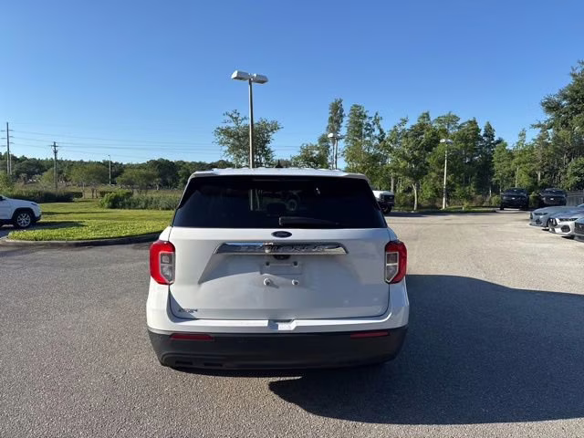 2021 Oxford White Ford Explorer RWD SUV