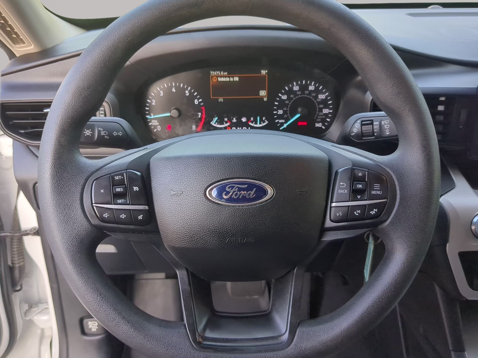2021 Oxford White Ford Explorer RWD SUV