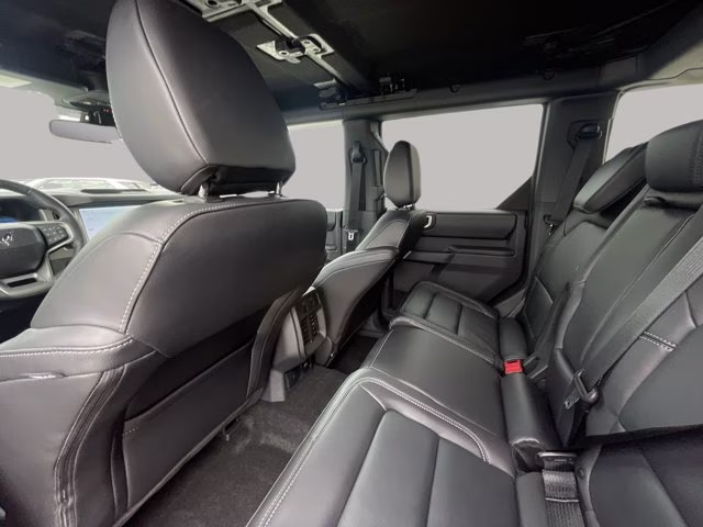 2026 Shadow Black Ford Bronco Outer Banks 4X4 Convertible