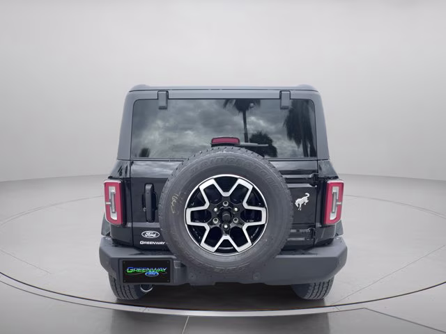 2026 Shadow Black Ford Bronco Outer Banks 4X4 Convertible