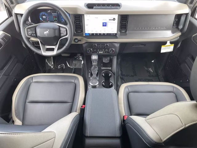 2026 Oxford White Ford Bronco Big Bend 4X4 Convertible