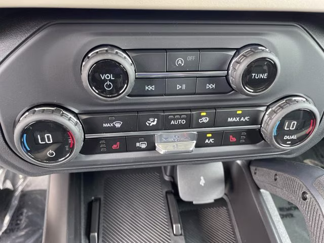 2026 Oxford White Ford Bronco Big Bend 4X4 Convertible