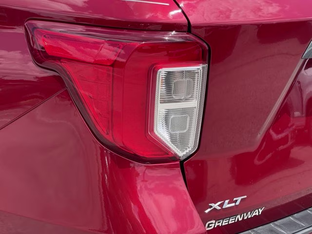 2024 Rapid Red Metallic Tinted Clearcoat Ford Explorer XLT RWD SUV