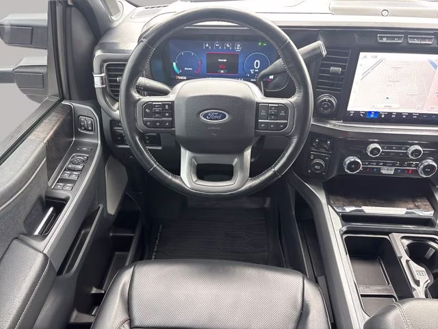 2024 White Metallic Ford Super Duty F-350 SRW Lariat 4X4 Truck
