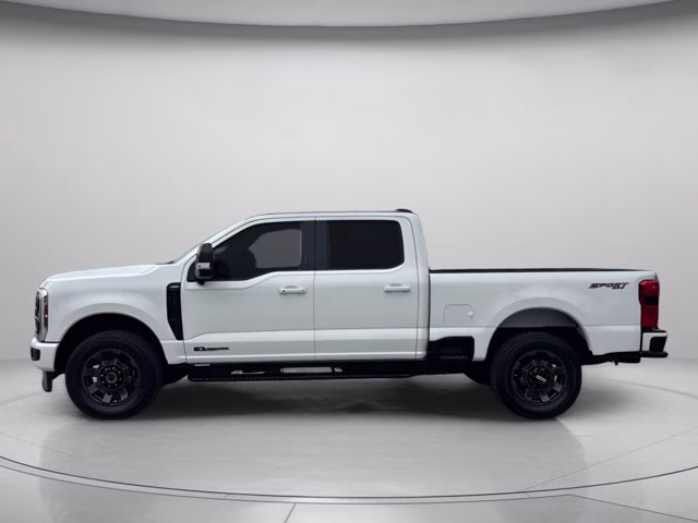 2024 White Metallic Ford Super Duty F-350 SRW Lariat 4X4 Truck