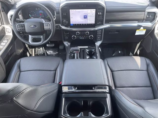 2026 Oxford White Ford F-150 Lariat 4X4 Truck