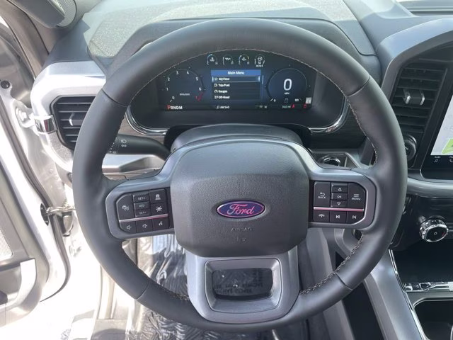 2026 Oxford White Ford F-150 Lariat 4X4 Truck