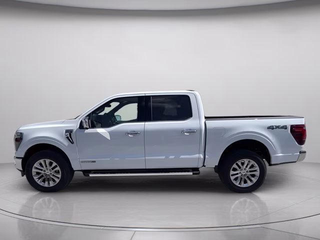 2026 Oxford White Ford F-150 Lariat 4X4 Truck