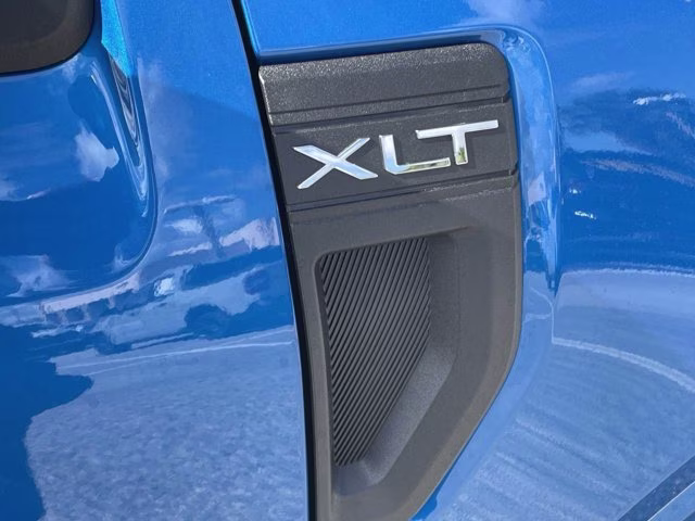 2026 Velocity Blue Ford Maverick XLT FWD Truck