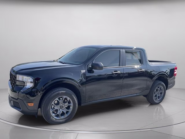 2026 Shadow Black Ford Maverick XLT FWD Truck