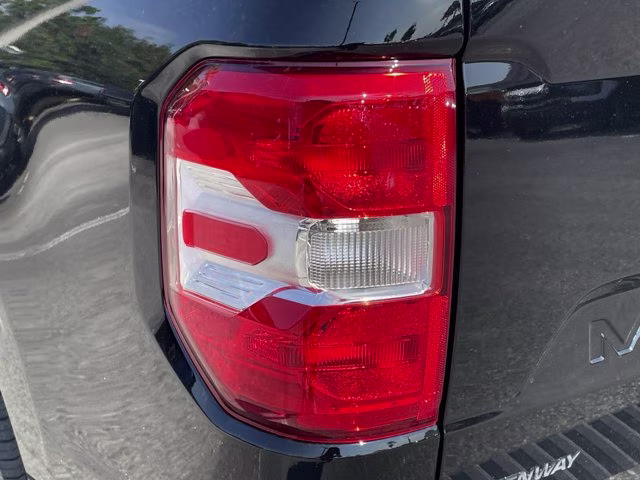 2026 Shadow Black Ford Maverick XLT FWD Truck