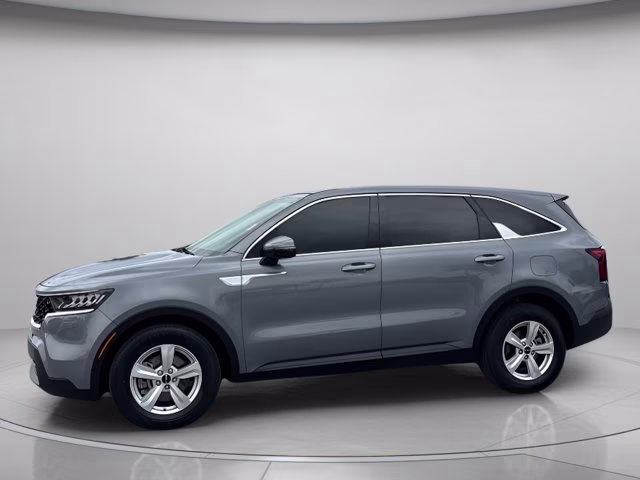 2023 Everlasting Silver Kia Sorento LX FWD SUV