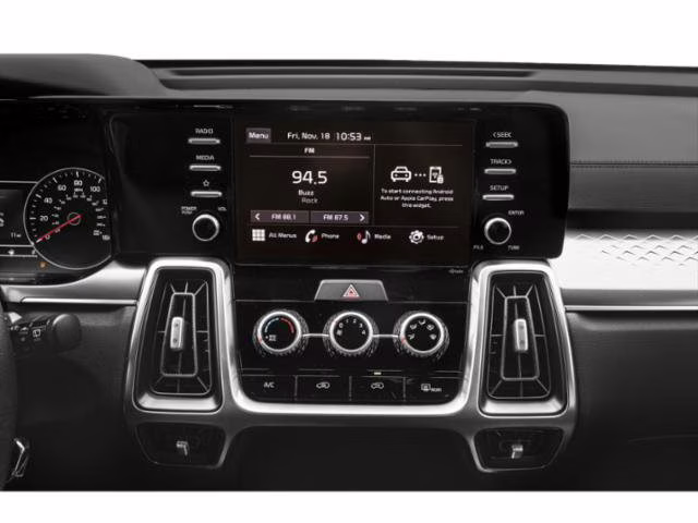 2023 Everlasting Silver Kia Sorento LX FWD SUV