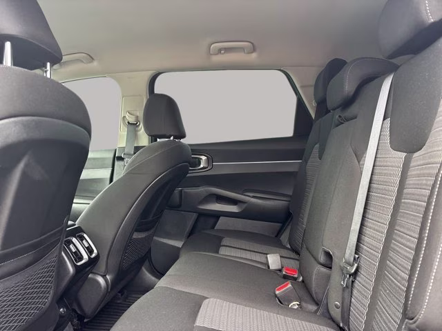 2023 Everlasting Silver Kia Sorento LX FWD SUV
