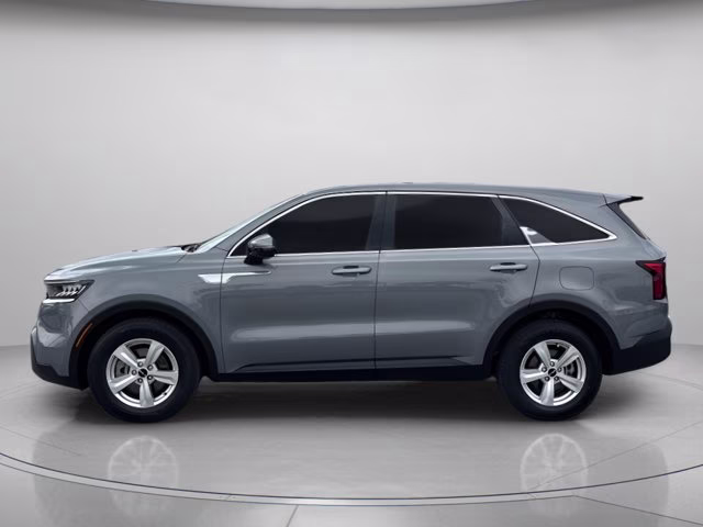 2023 Everlasting Silver Kia Sorento LX FWD SUV