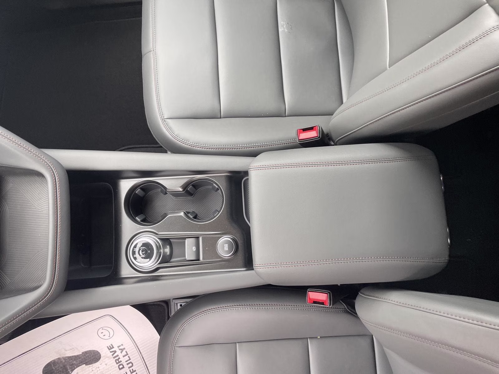 2026 Space White Ford Explorer Active 4X4 SUV