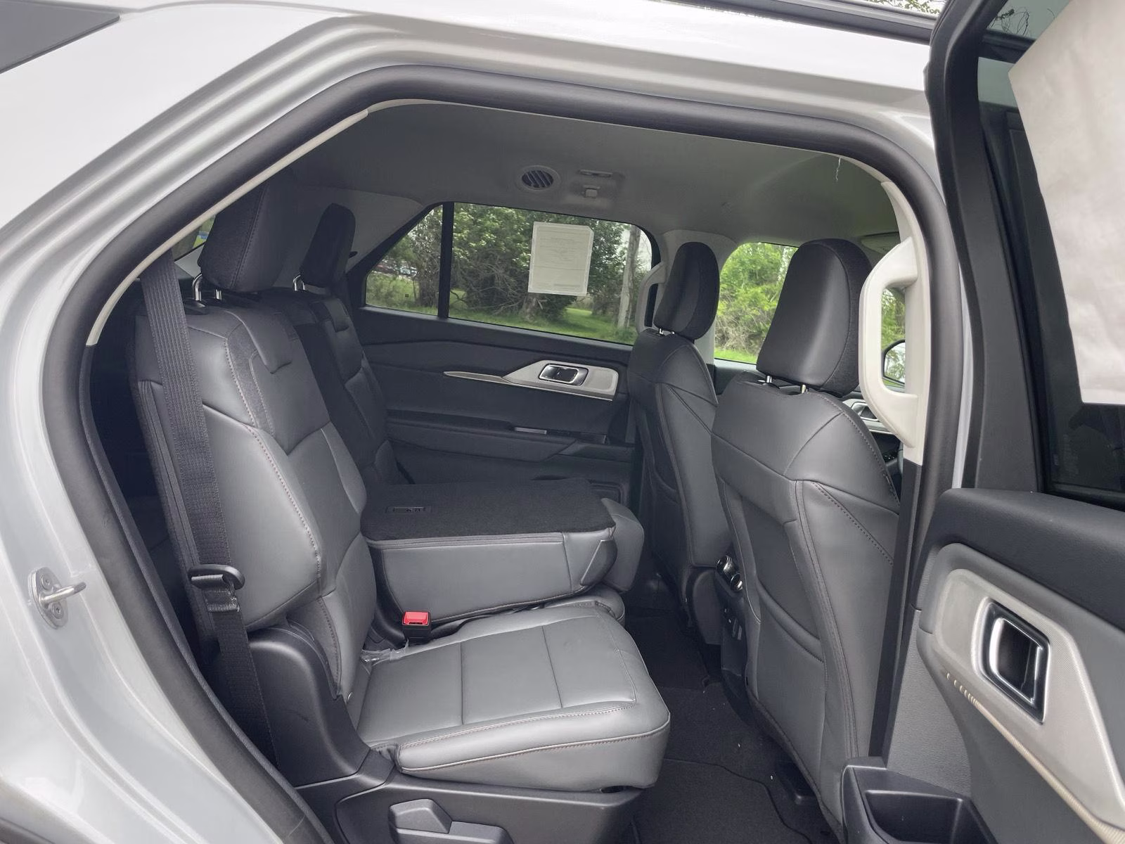 2026 Space White Ford Explorer Active 4X4 SUV