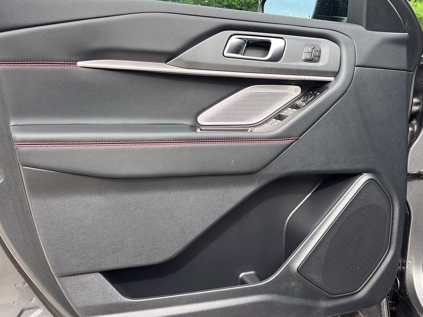2026 Carbonized Gray Ford Explorer ST 4X4 SUV
