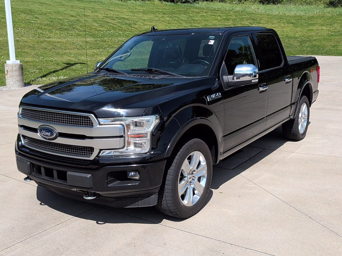 2019 Agate Black Ford F150 XL/XLT/LRT 4X4 Truck