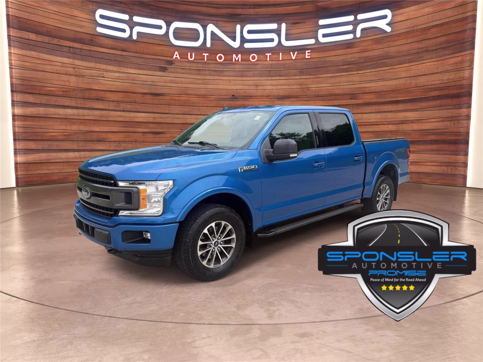 2019 Velocity Blue Ford F-150 XLT 4X4 Truck