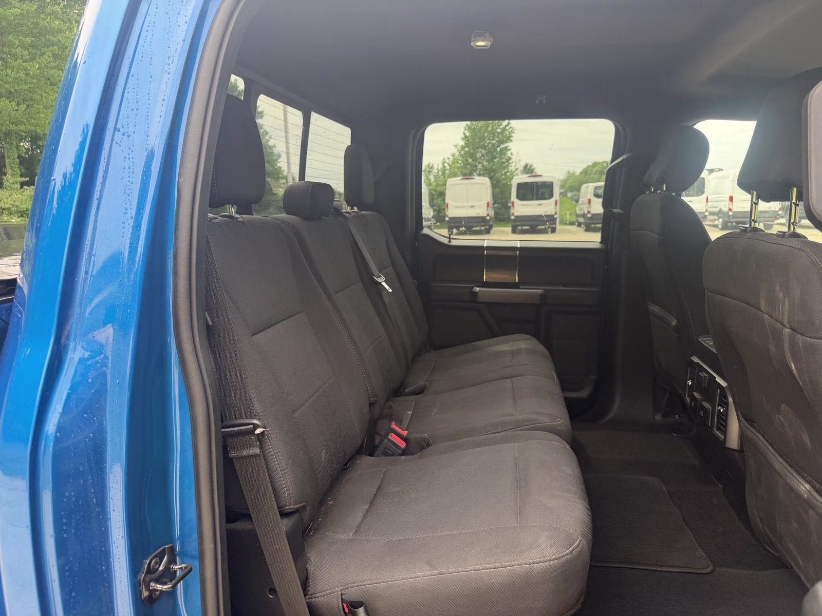 2019 Velocity Blue Ford F-150 XLT 4X4 Truck