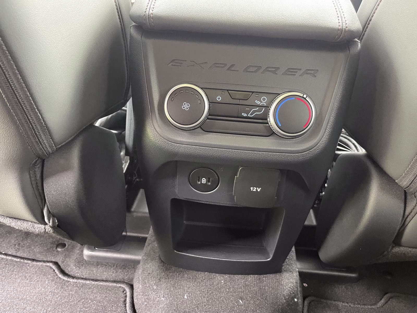 2026 Space White Ford Explorer Active 4X4 SUV