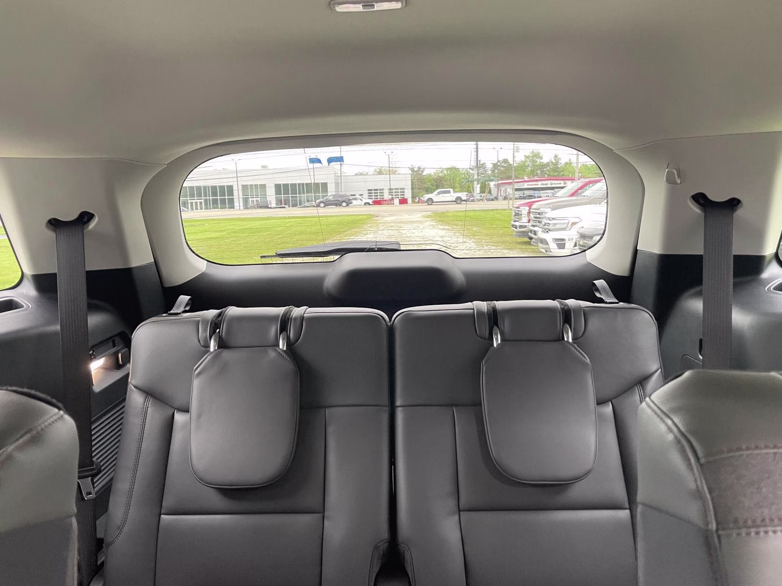 2026 Space White Ford Explorer Active 4X4 SUV