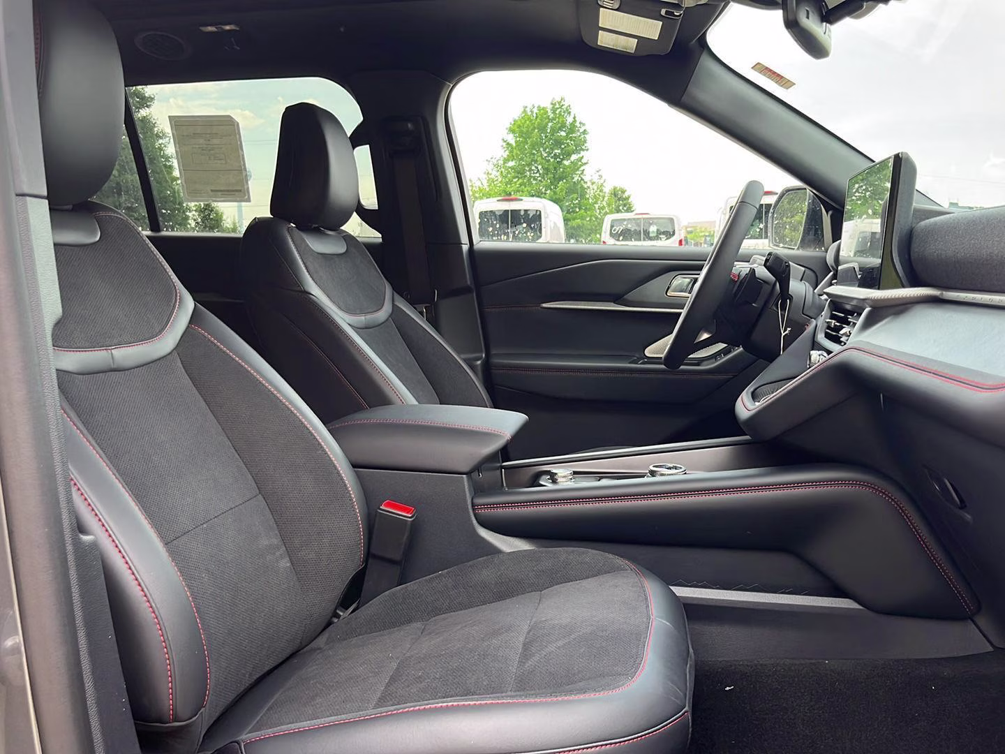 2026 Carbonized Gray Ford Explorer ST 4X4 SUV