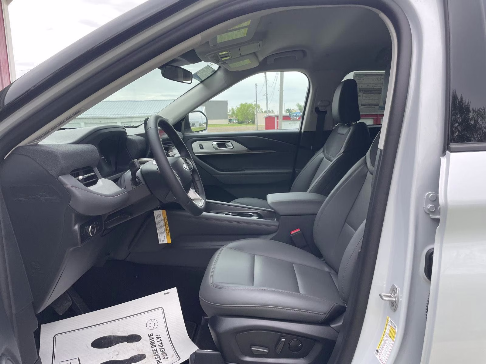 2026 Space White Ford Explorer Active 4X4 SUV
