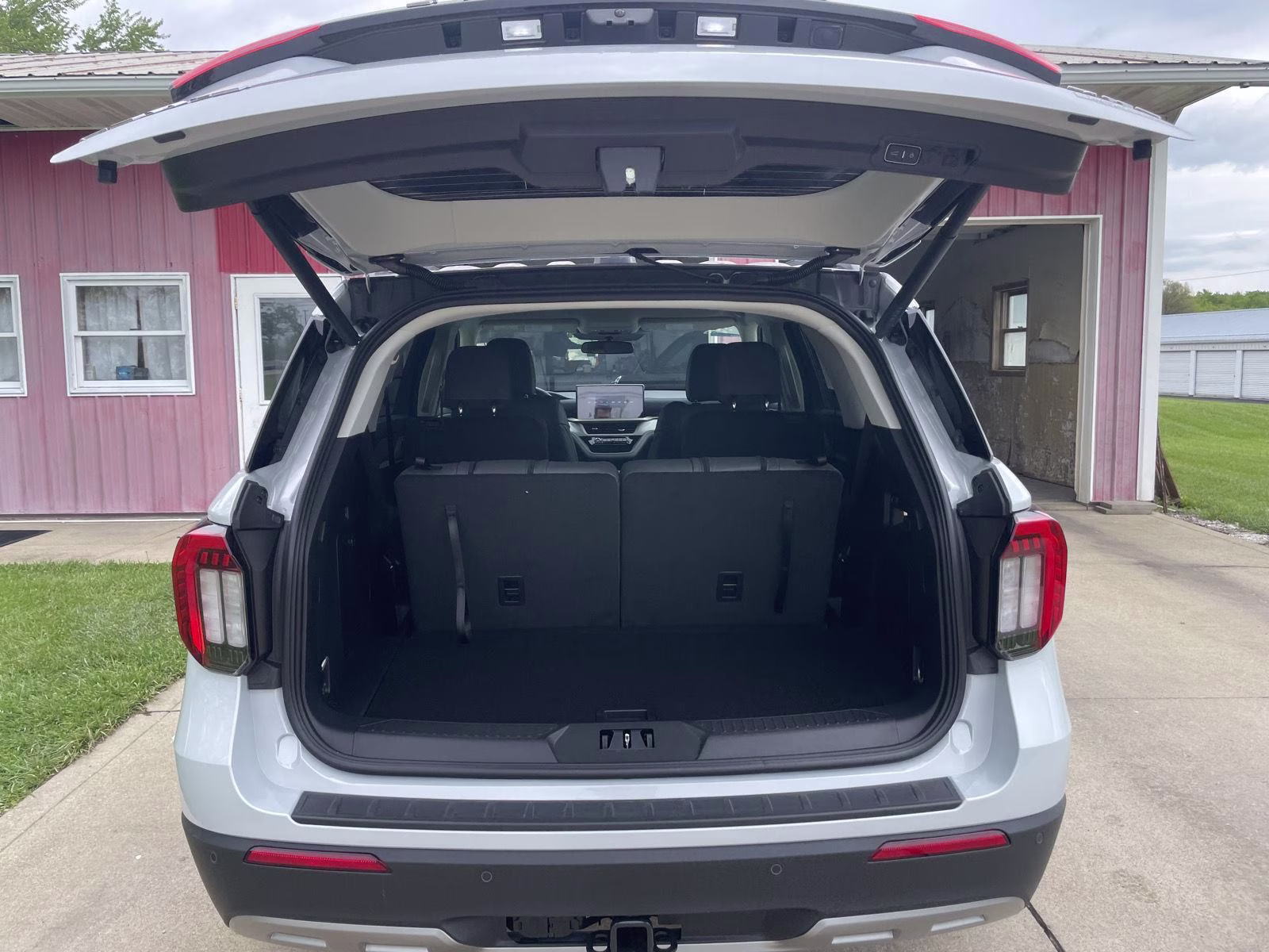 2026 Space White Ford Explorer Active 4X4 SUV