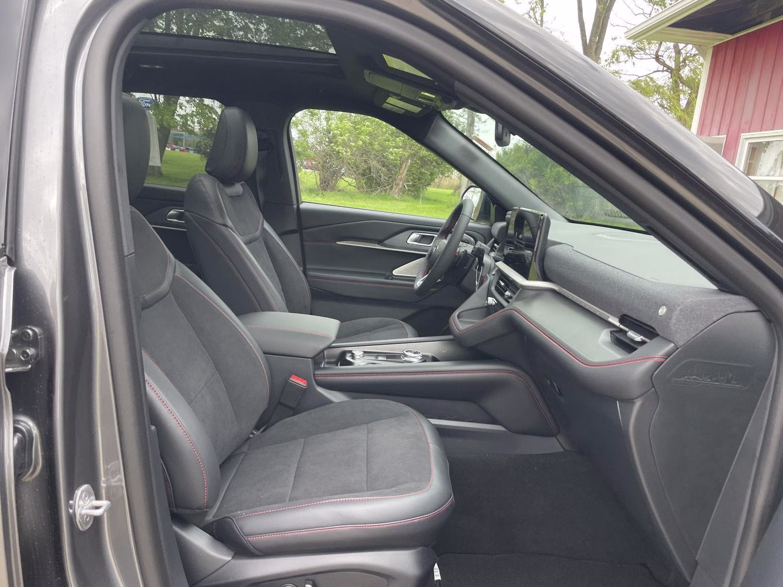 2026 Carbonized Gray Ford Explorer ST 4X4 SUV