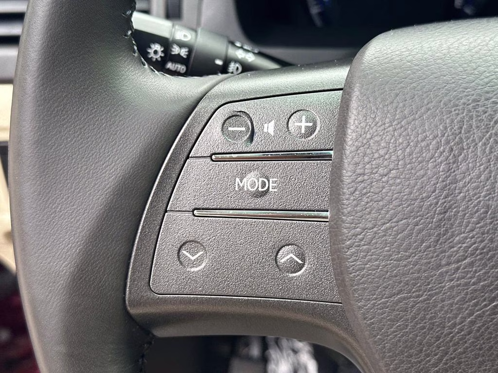 2011 Matador Red Mica Lexus HS 250h Premium FWD Sedan