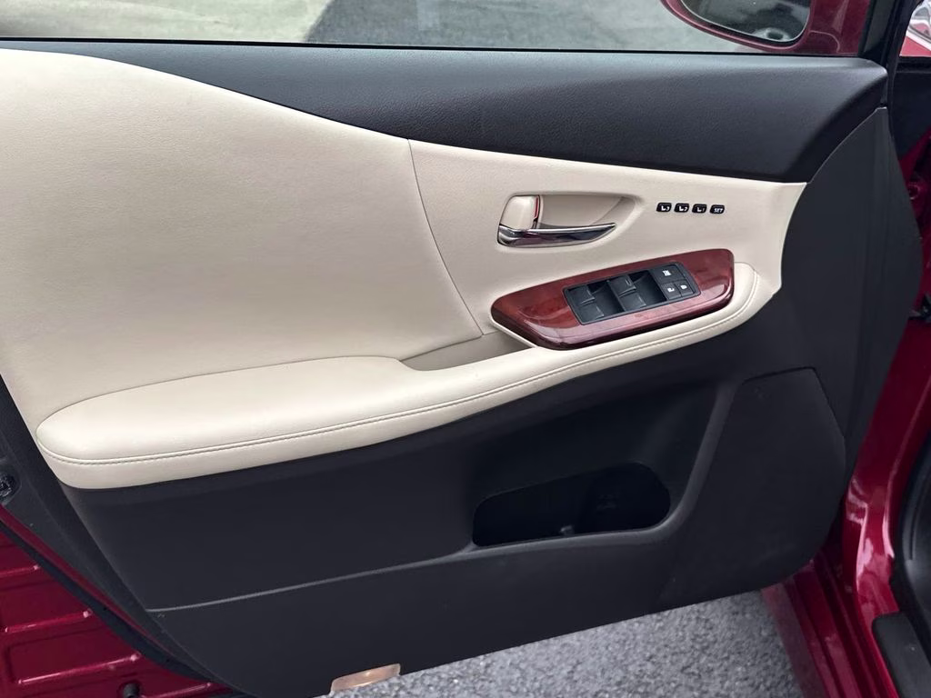 2011 Matador Red Mica Lexus HS 250h Premium FWD Sedan