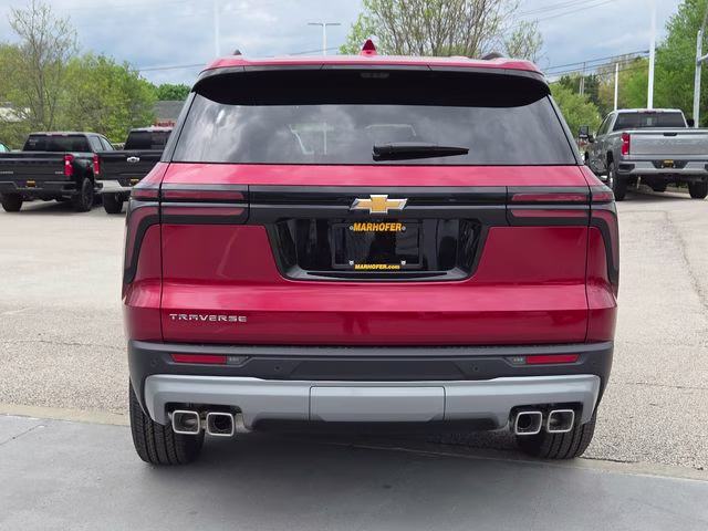 2026 Radiant Red Tintcoat Chevrolet Traverse LT FWD SUV
