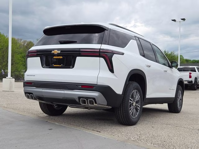 2026 Summit White Chevrolet Traverse LT FWD SUV