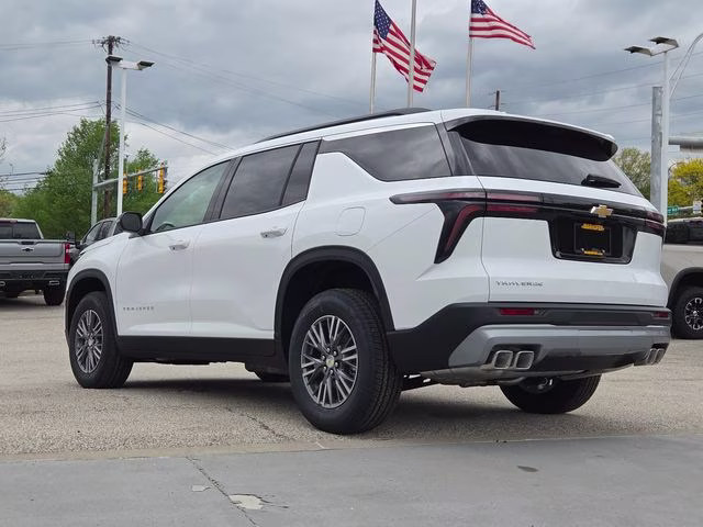 2026 Summit White Chevrolet Traverse LT FWD SUV