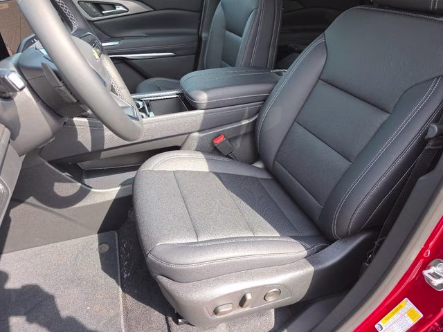 2026 Radiant Red Tintcoat Chevrolet Traverse LT AWD SUV