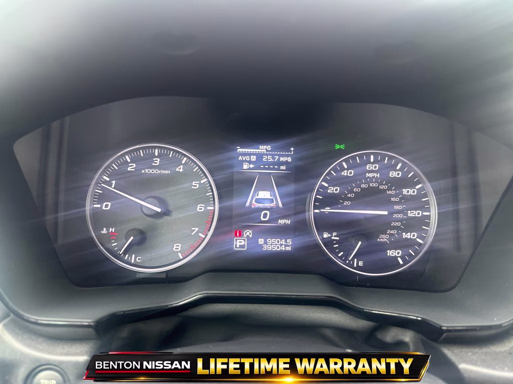 2023 Crystal White Pearl Subaru Outback Premium AWD SUV