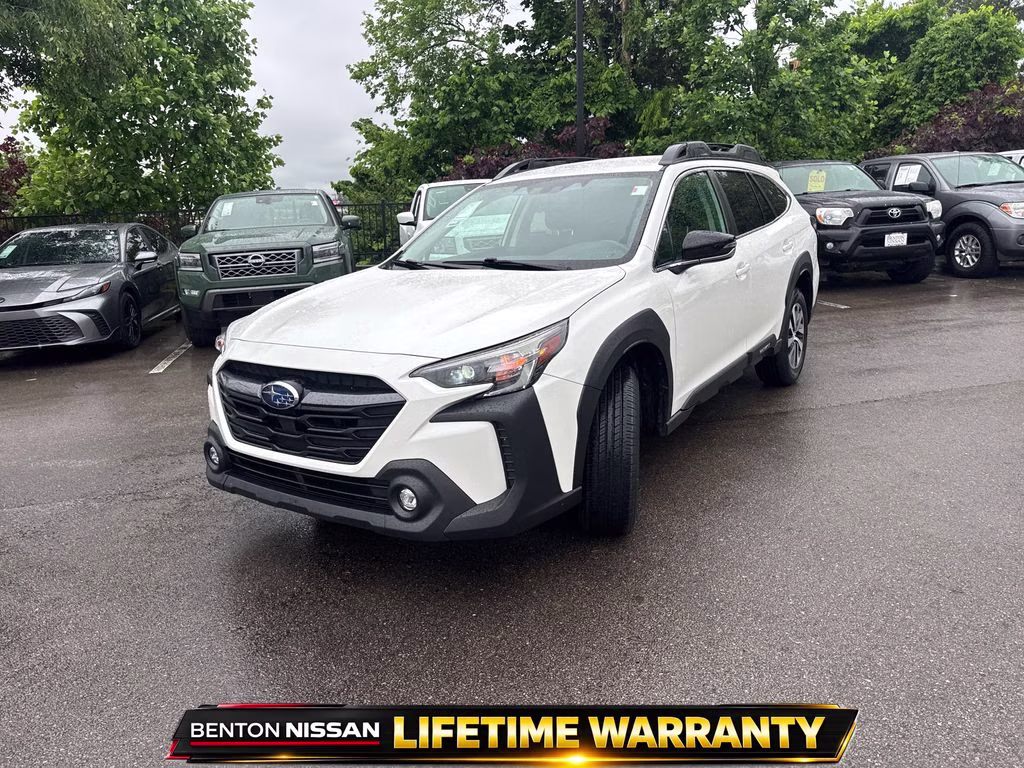 2023 Crystal White Pearl Subaru Outback Premium AWD SUV