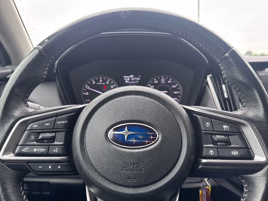2023 Crystal White Pearl Subaru Outback Premium AWD SUV