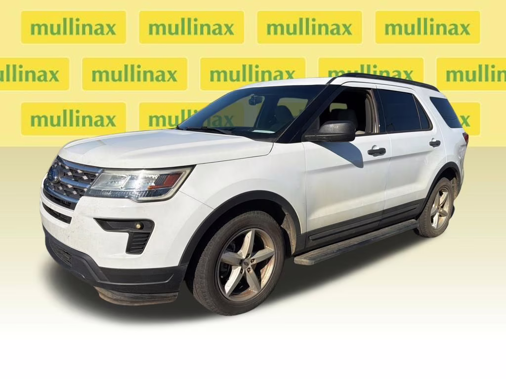2018 Oxford White Ford Explorer Base 4X4 SUV