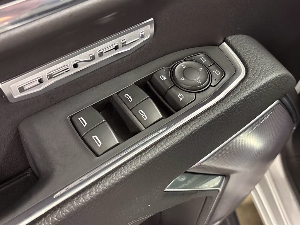 2022 Quicksilver Metallic GMC Sierra 1500 Denali 4X4 Truck