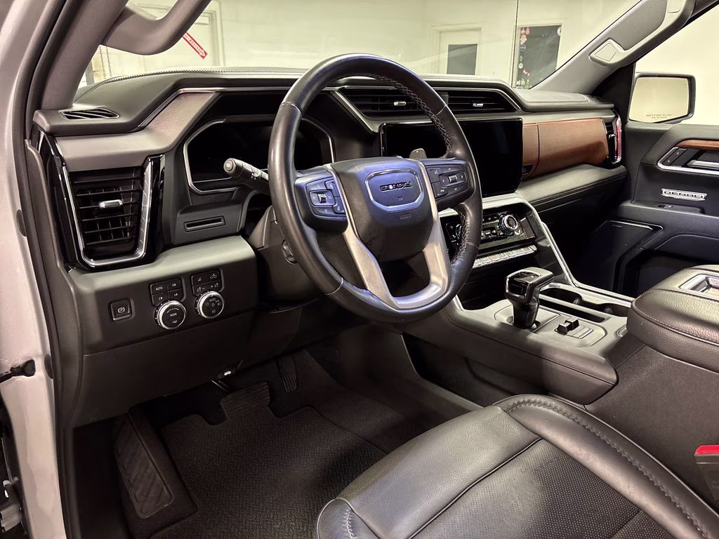 2022 Quicksilver Metallic GMC Sierra 1500 Denali 4X4 Truck
