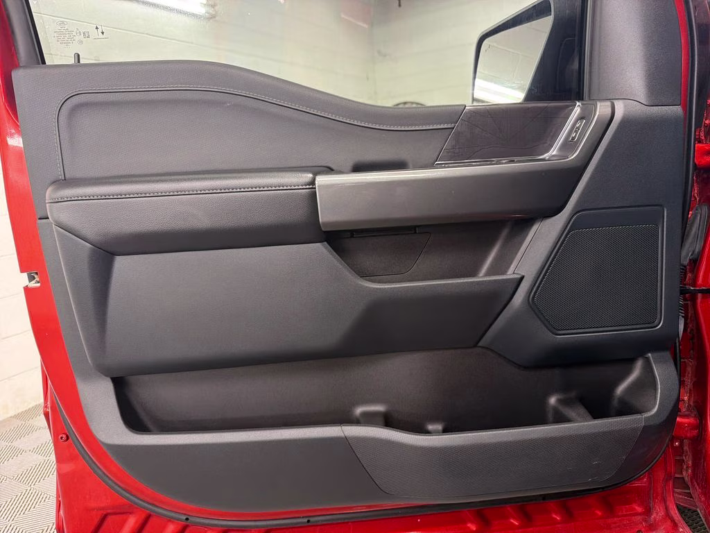 2023 Chili Pepper Red Ford F-150 XLT RWD Truck