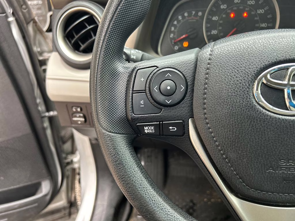 2015 Classic Silver Metallic Toyota RAV4 LE FWD SUV