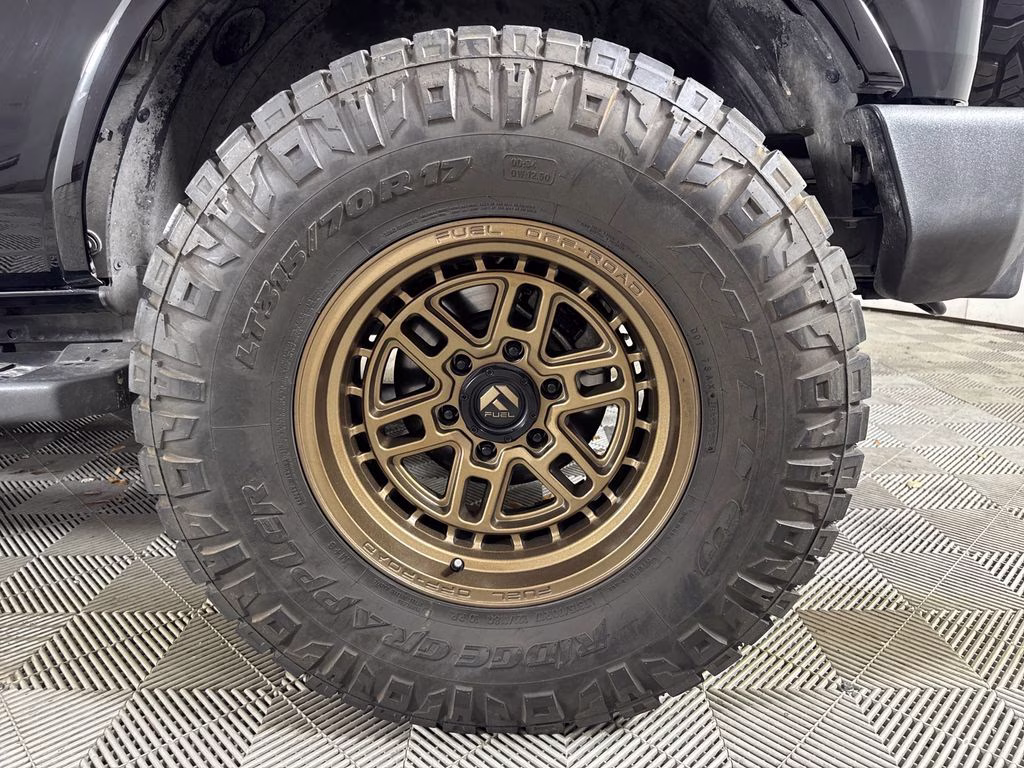 2024 Shadow Black Ford Bronco Outer Banks 4X4 SUV