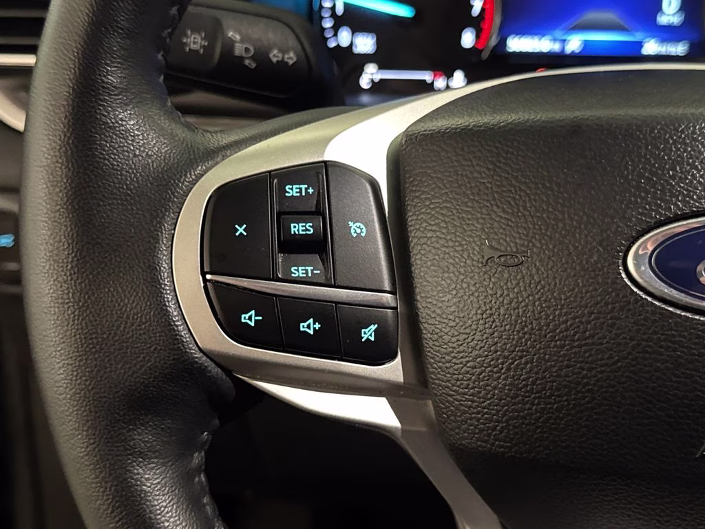 2023 Stone Blue Metallic Ford Explorer XLT RWD SUV
